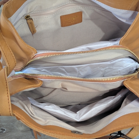 margot Tan Leather Tote Bag - Picture 8 of 16